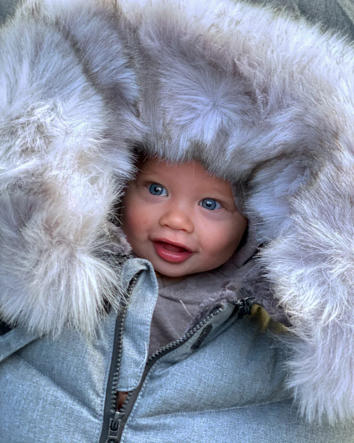 7AM Enfant Faux Fur Car Seat Cocoon - Image 6
