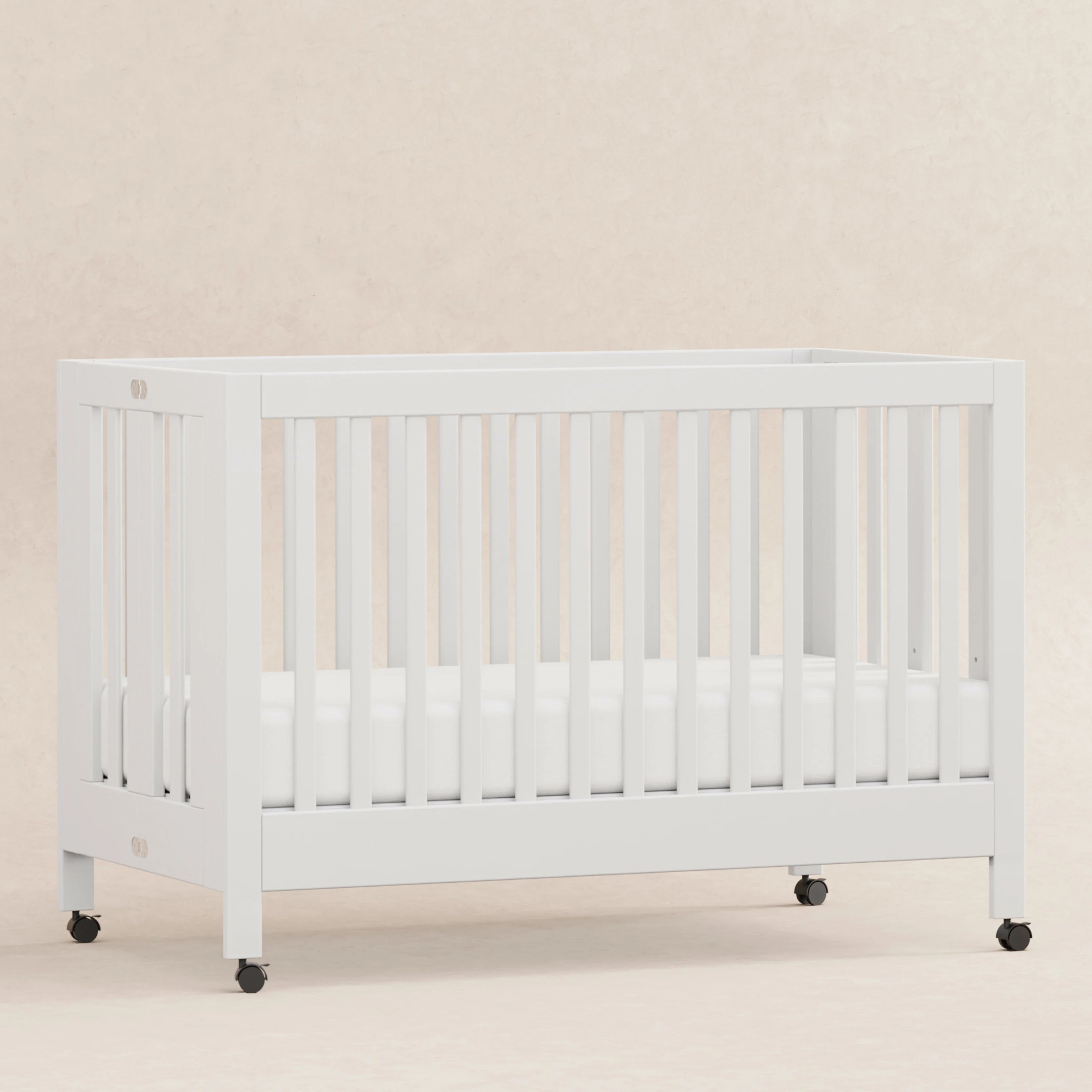 Babyletto Maki Portable Folding Crib with Toddler Bed Conversion Kit - Image 6