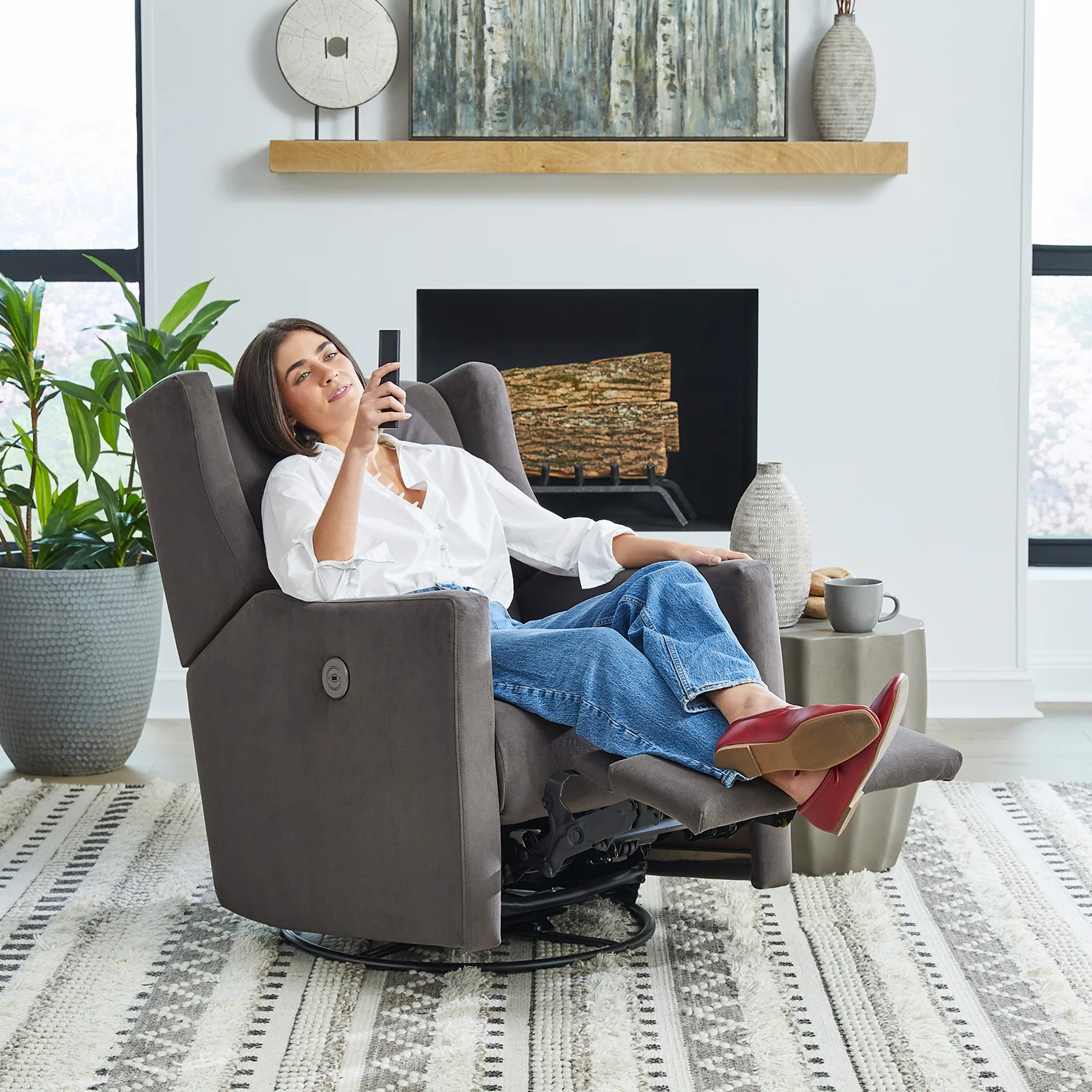 Best Chairs Lillian Swivel Glider Recliner  - USA Made - Image 12