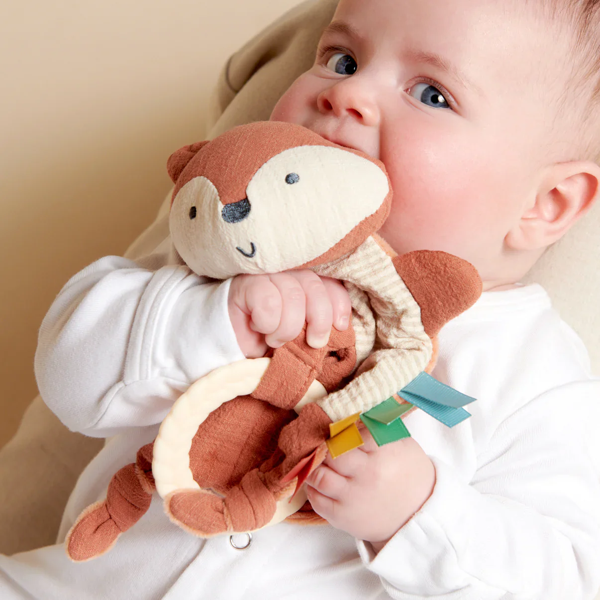 Itzy Ritsy Bitzy Crinkle Sensory Toy - Image 3