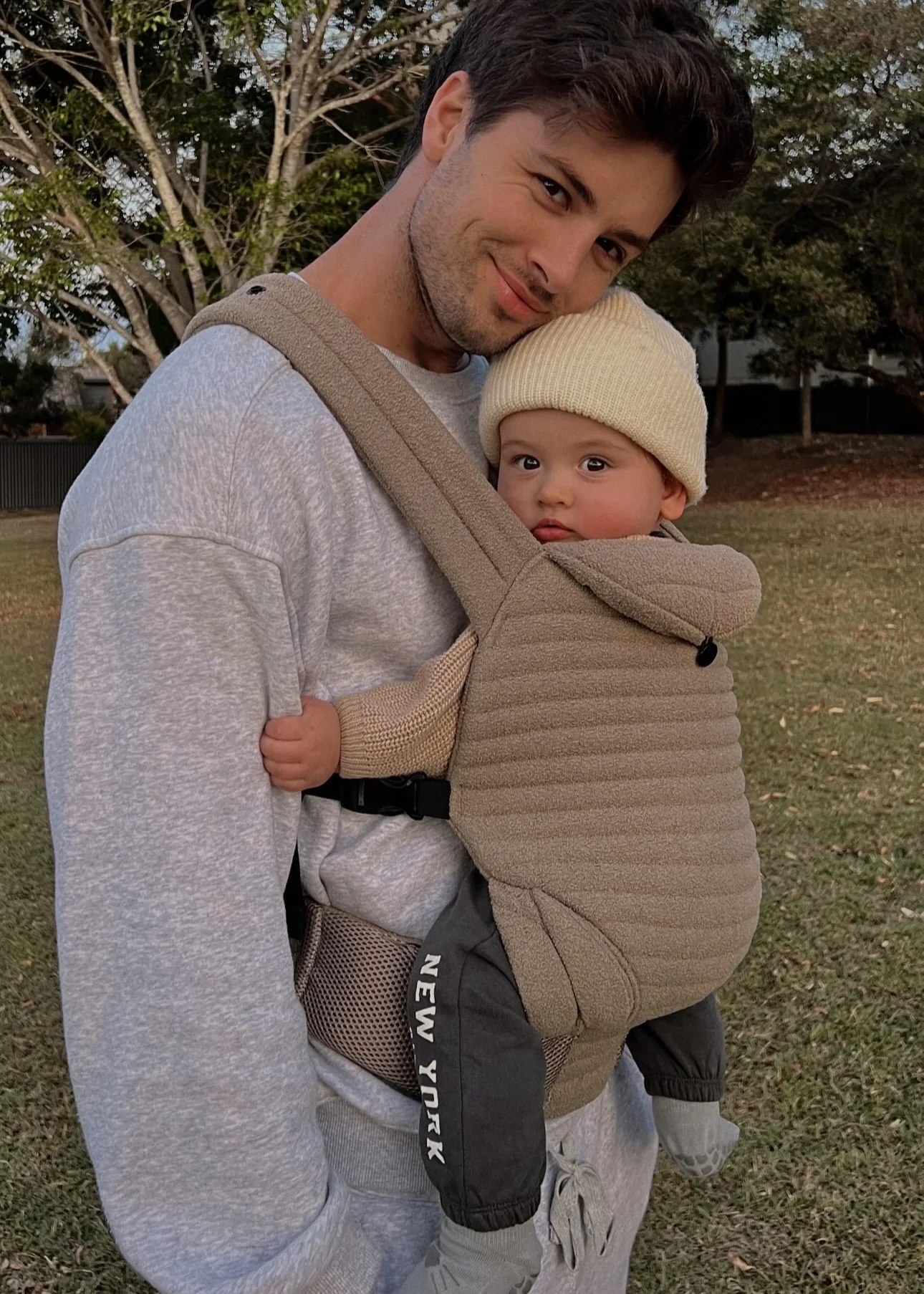 The Armadillo baby Carrier - Image 3