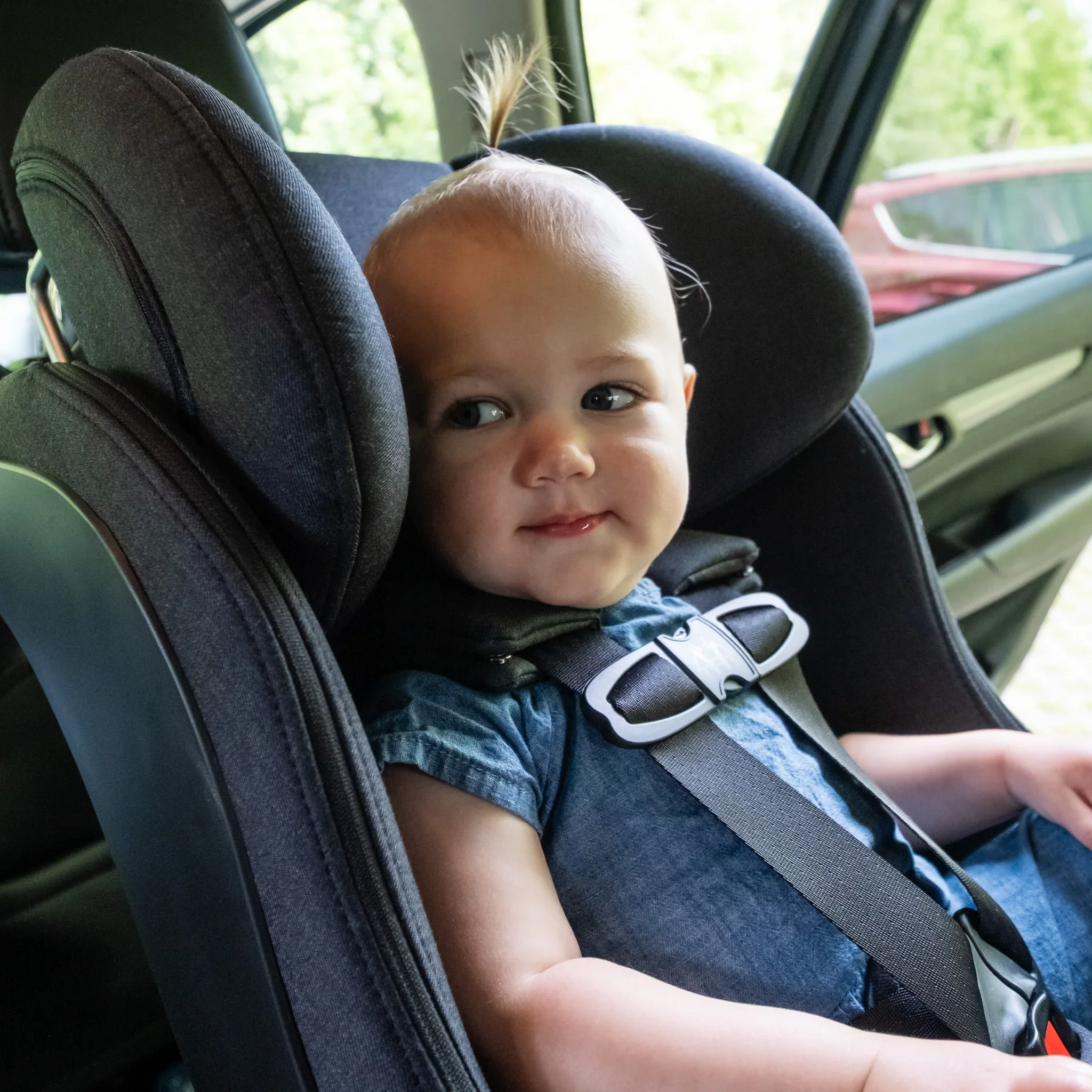 Clek Fllo Convertible Car Seat - Image 6