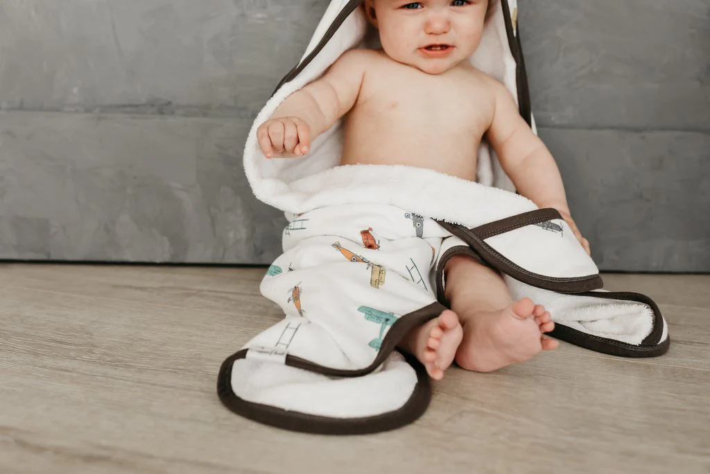 Copper Pearl Premium Knit Hooded Towel in Jo - Image 3