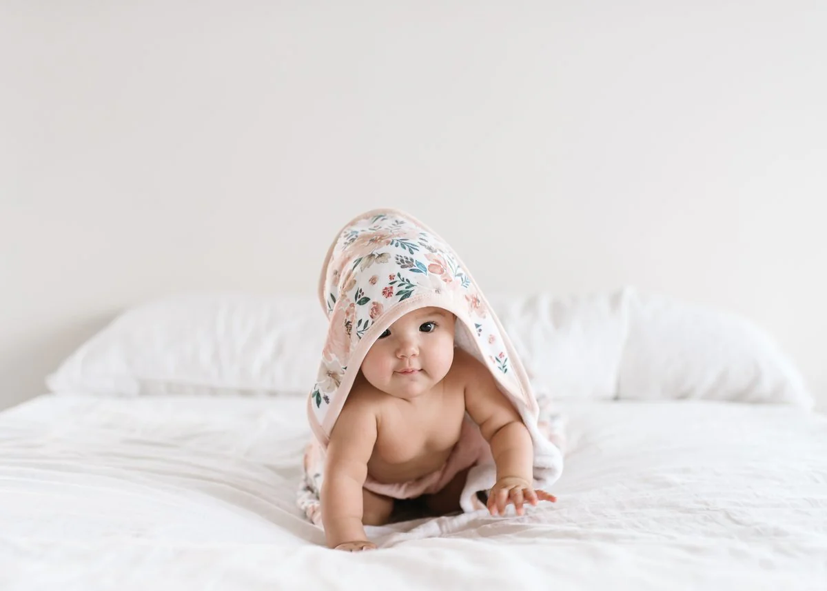 Copper Pearl Premium Knit Hooded Towel in Autumn - Image 3