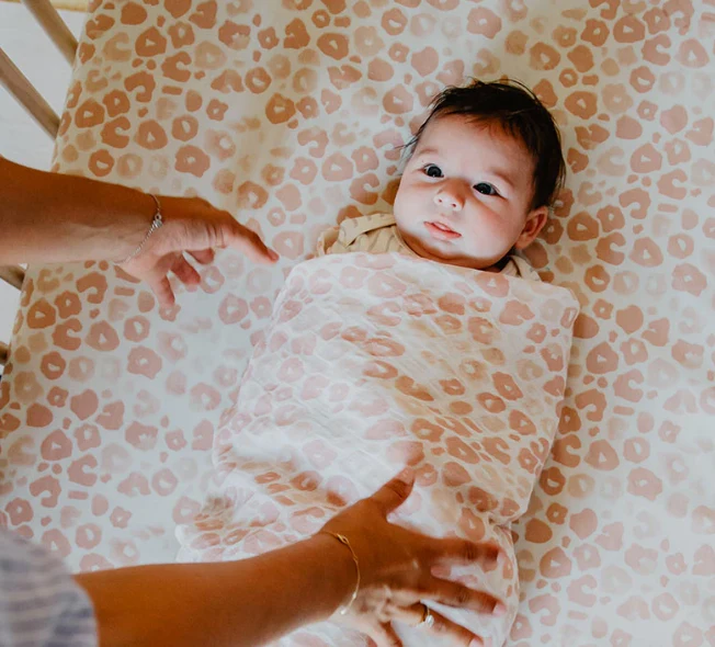 Petit Pehr Crib Sheet - Poppy Blush - Image 3