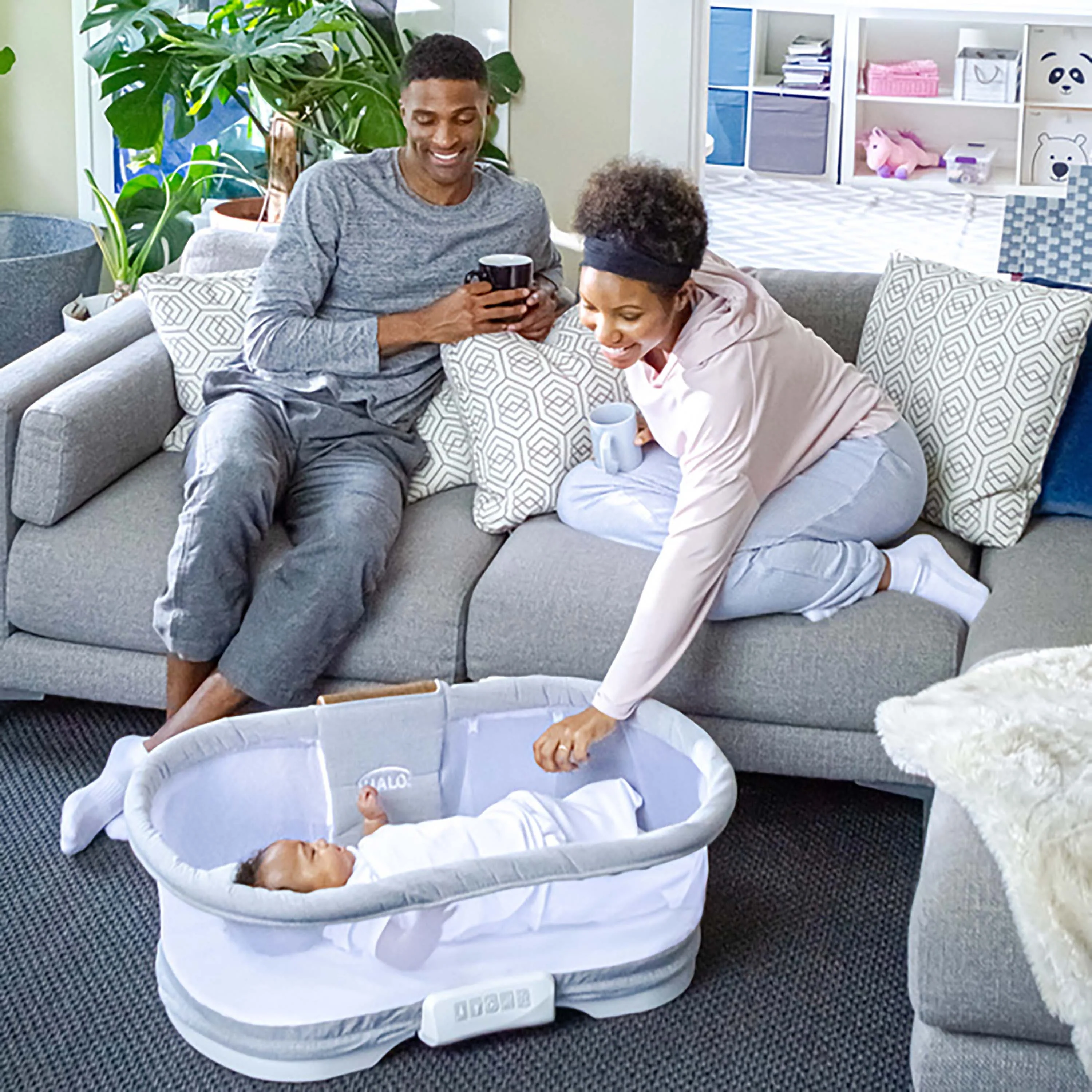 HALO BassiNest Swivel Sleeper Luxe Series - Image 10