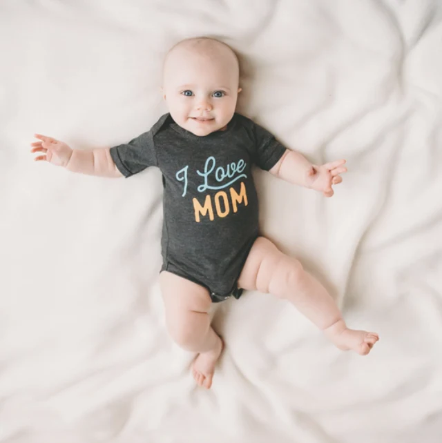 I Love MOM Baby Onesie - Image 3
