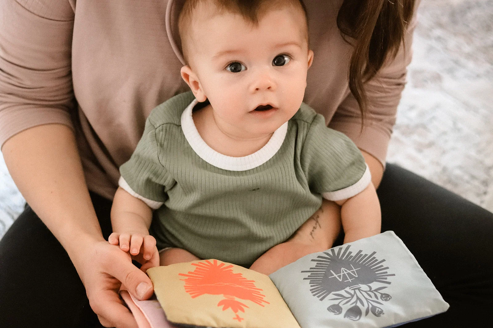 Crinkle Book Catholic Baby's First Devotional - Image 3