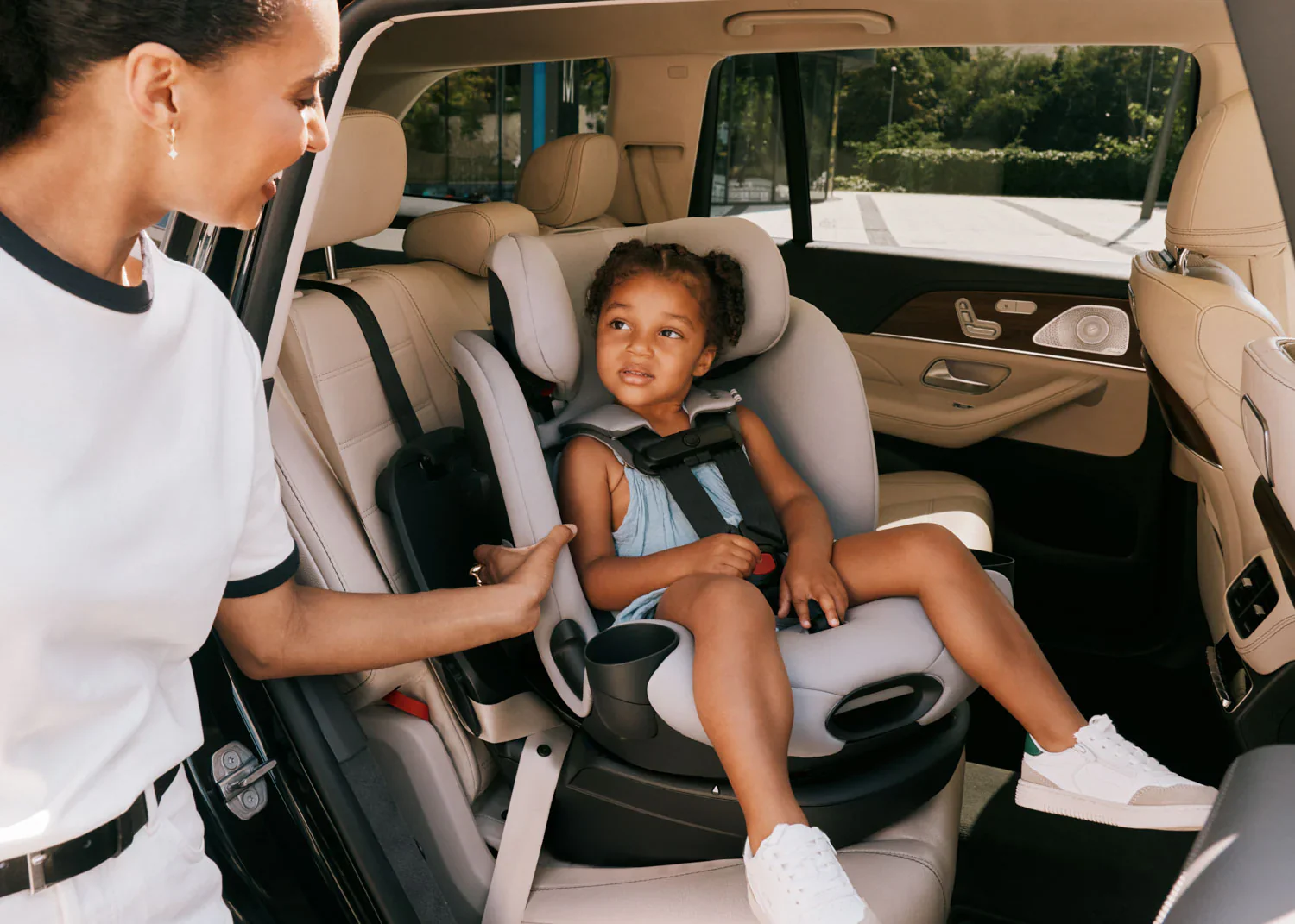 Cybex Callisto G 360 Select Rotating All in One Convertible Car Seat - Image 5