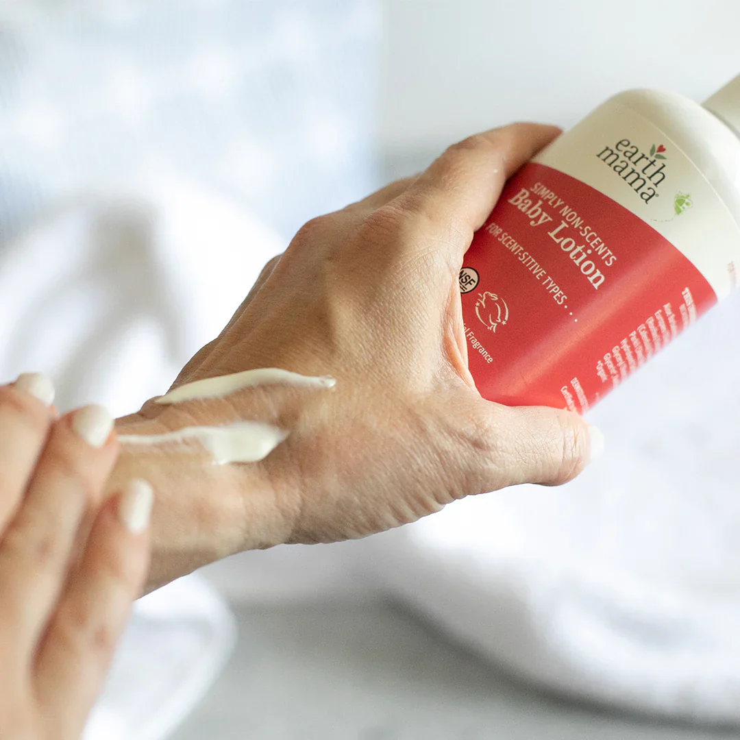 Earth Mama Simply Non-Scents Baby Lotion - Image 4
