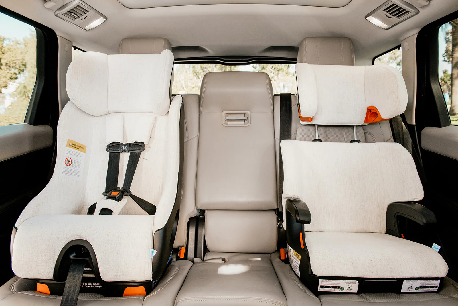 Clek Foonf Convertible Car Seat - Image 29