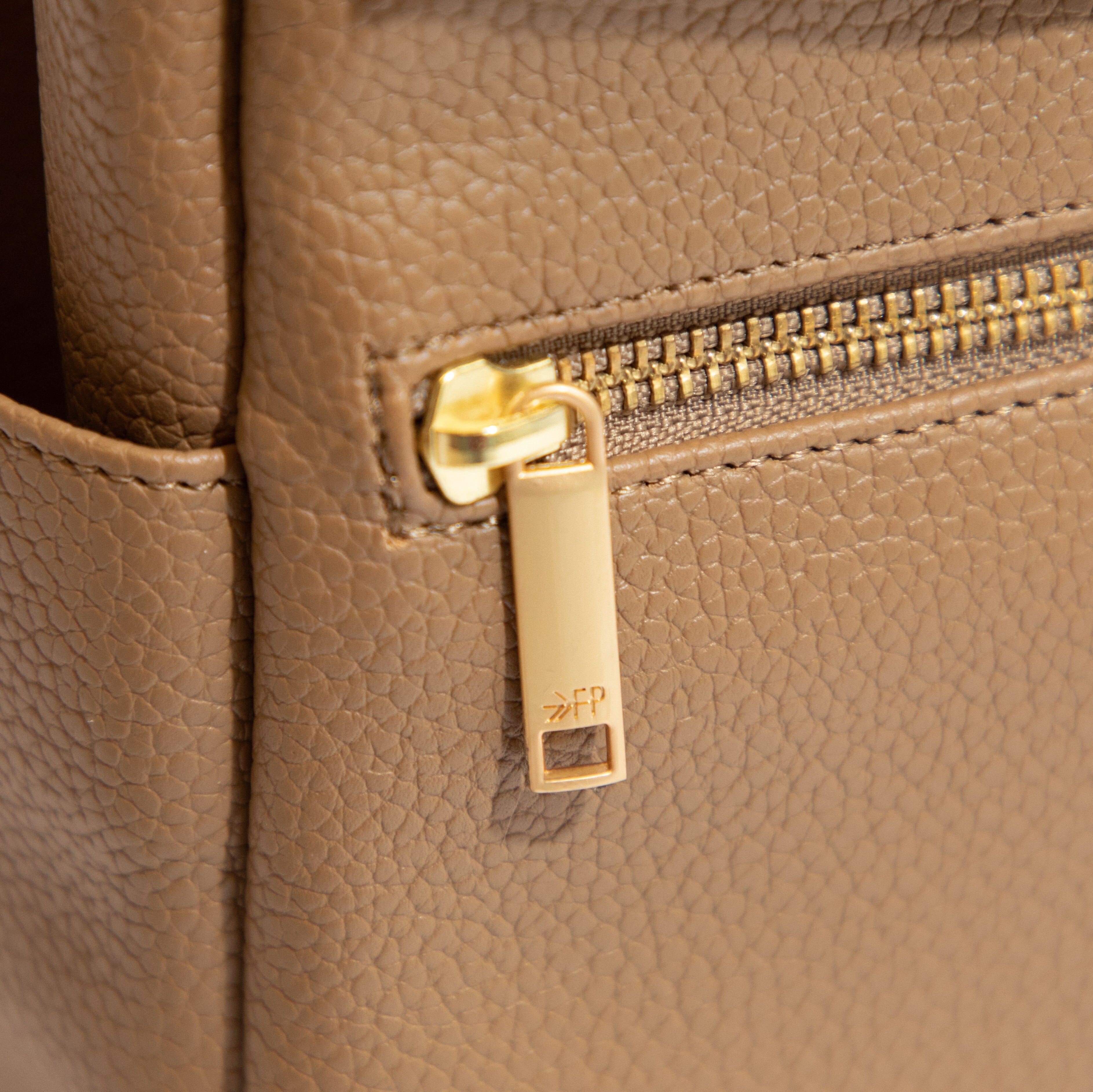 Freshly Picked Classic Diaper Bag II Toffee - Image 6