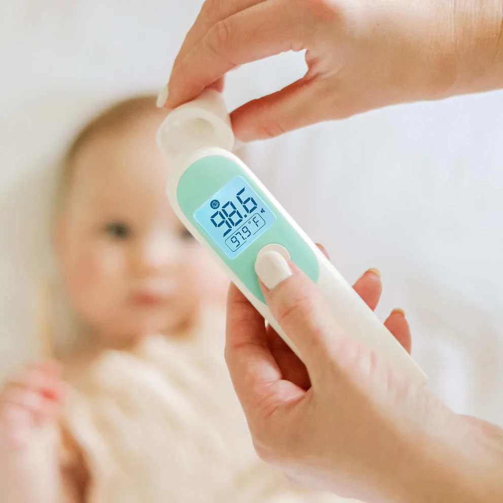 Fridababy 3-in-1 Ear, Forehead + Touchless Infrared Thermometer - Image 3