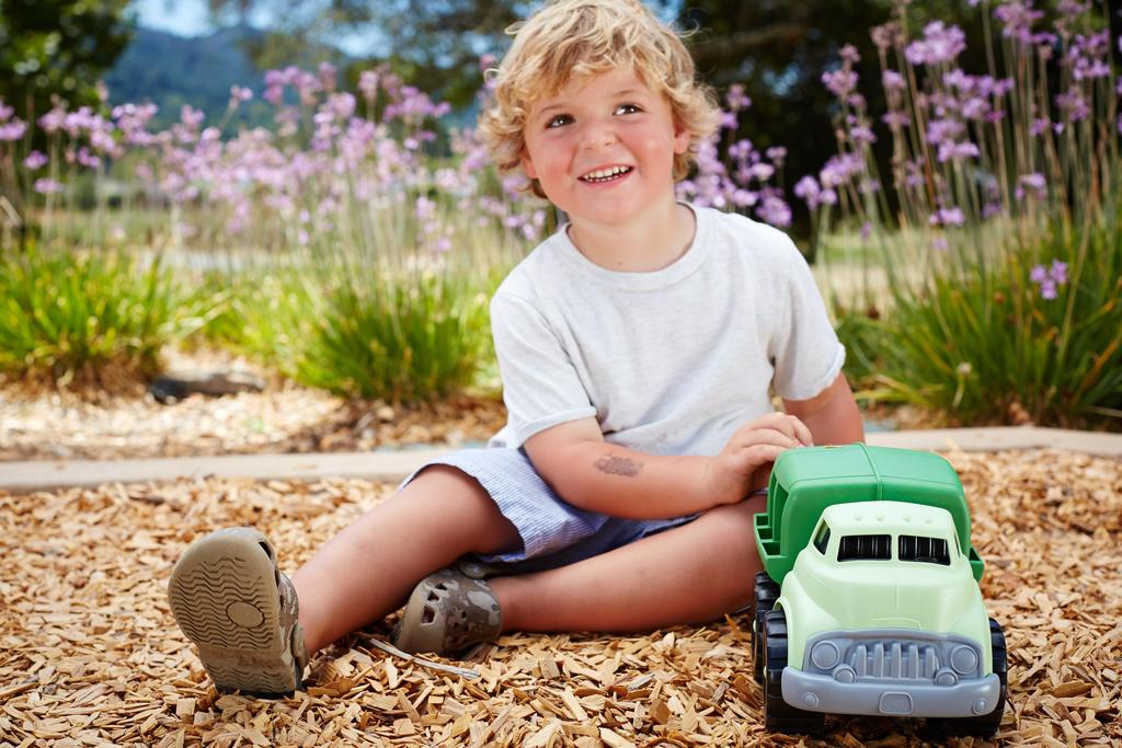 Green Toys Recycling Truck - Image 4