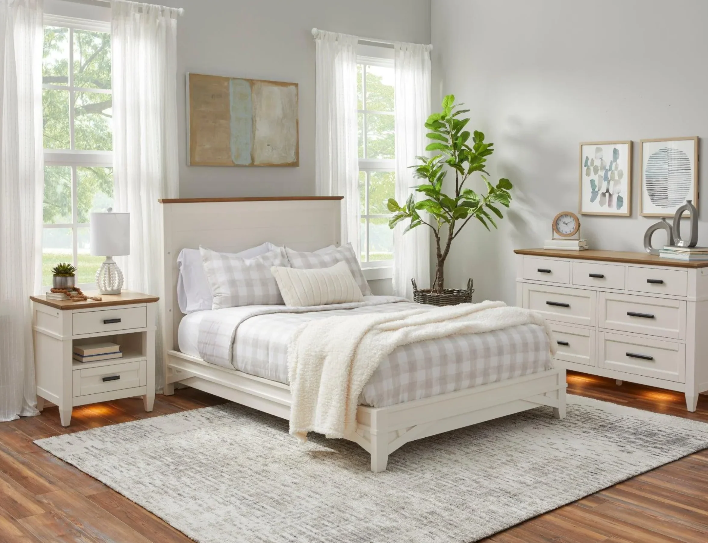 Heritage Artisan 4-in-1 Convertible Crib - Image 12