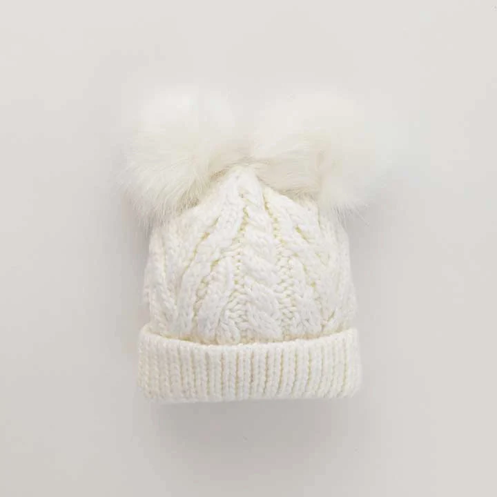 Huggalugs White Fluffer Beanie Hat - Image 3