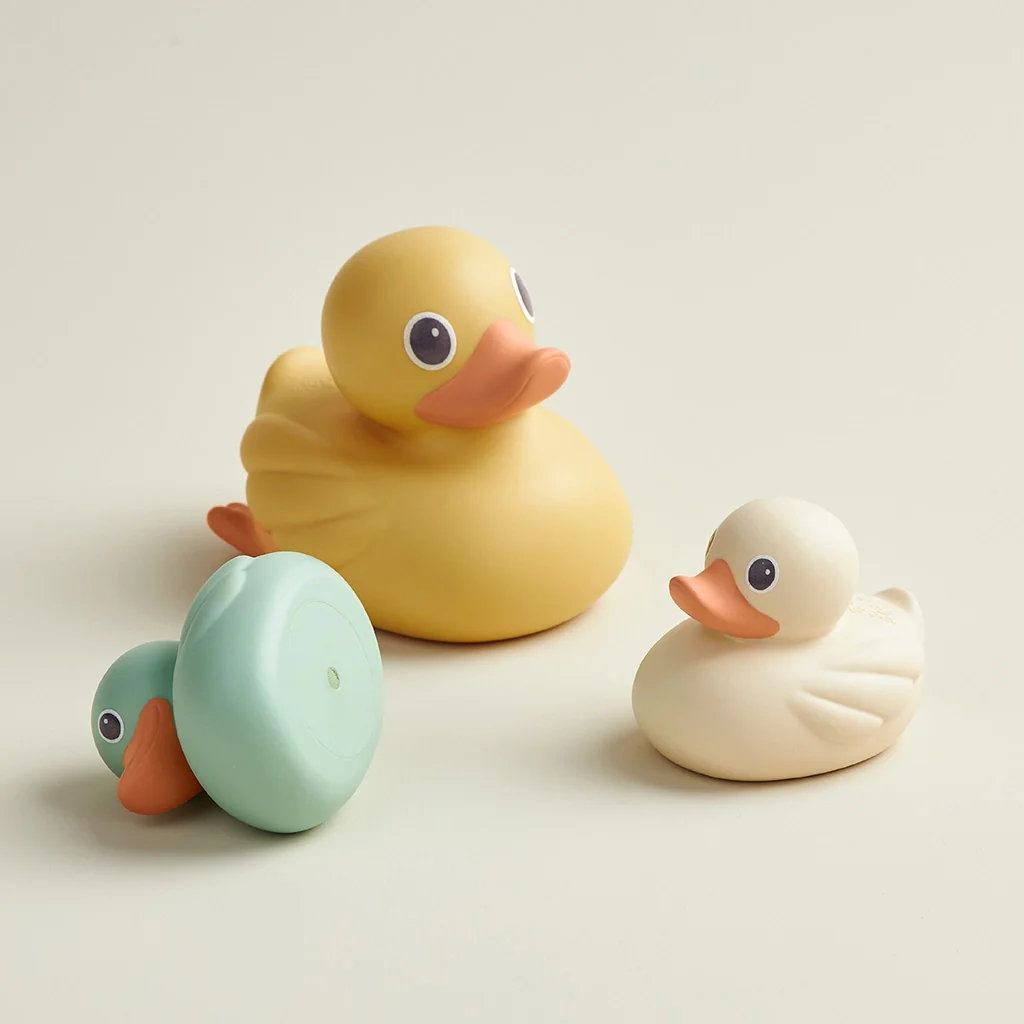 Itzy Ritzy Itzy Ducky Family - Bath + Water Table Toys - Image 6