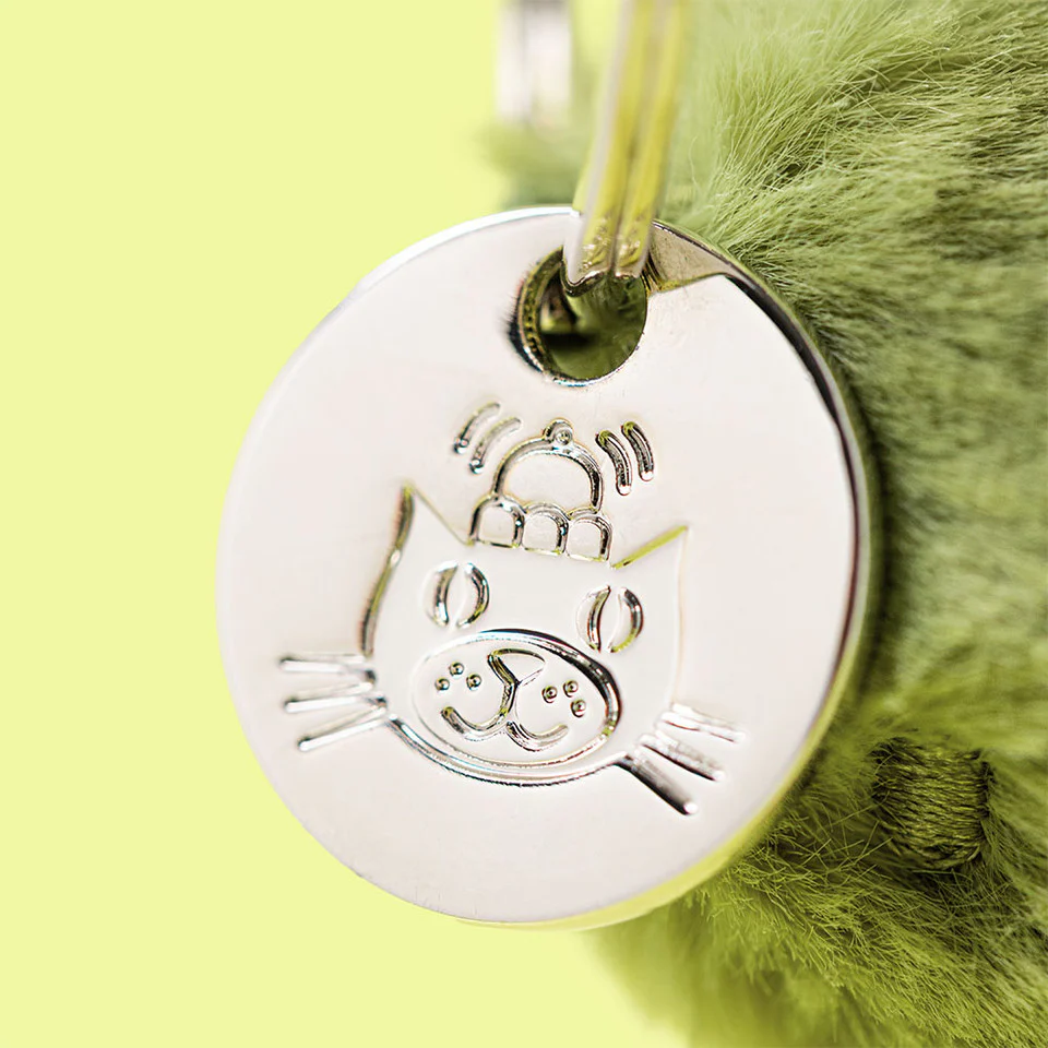 Jellycat Amuseables Pickle Bag Charm - Image 3