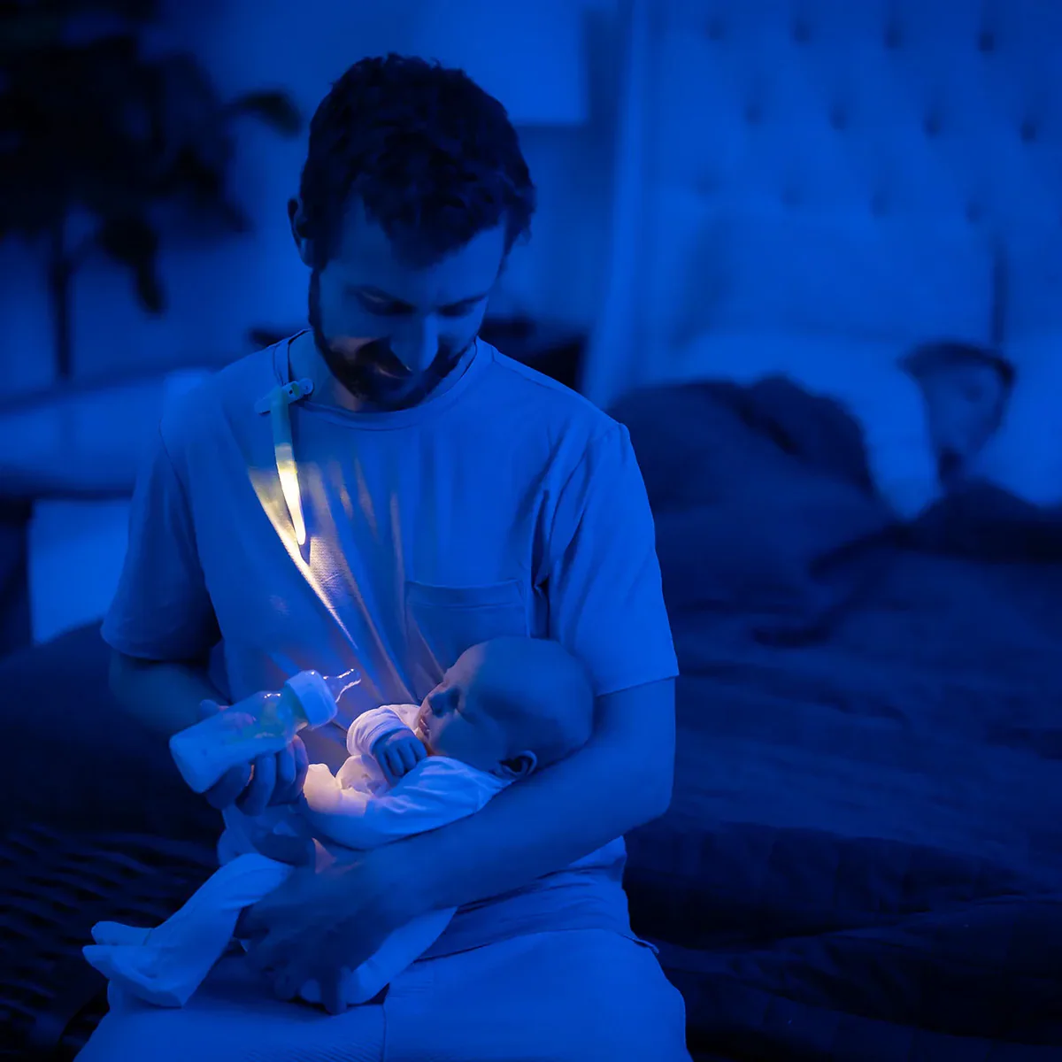 LatchLight: Hands Free Feeding Assist - Image 6