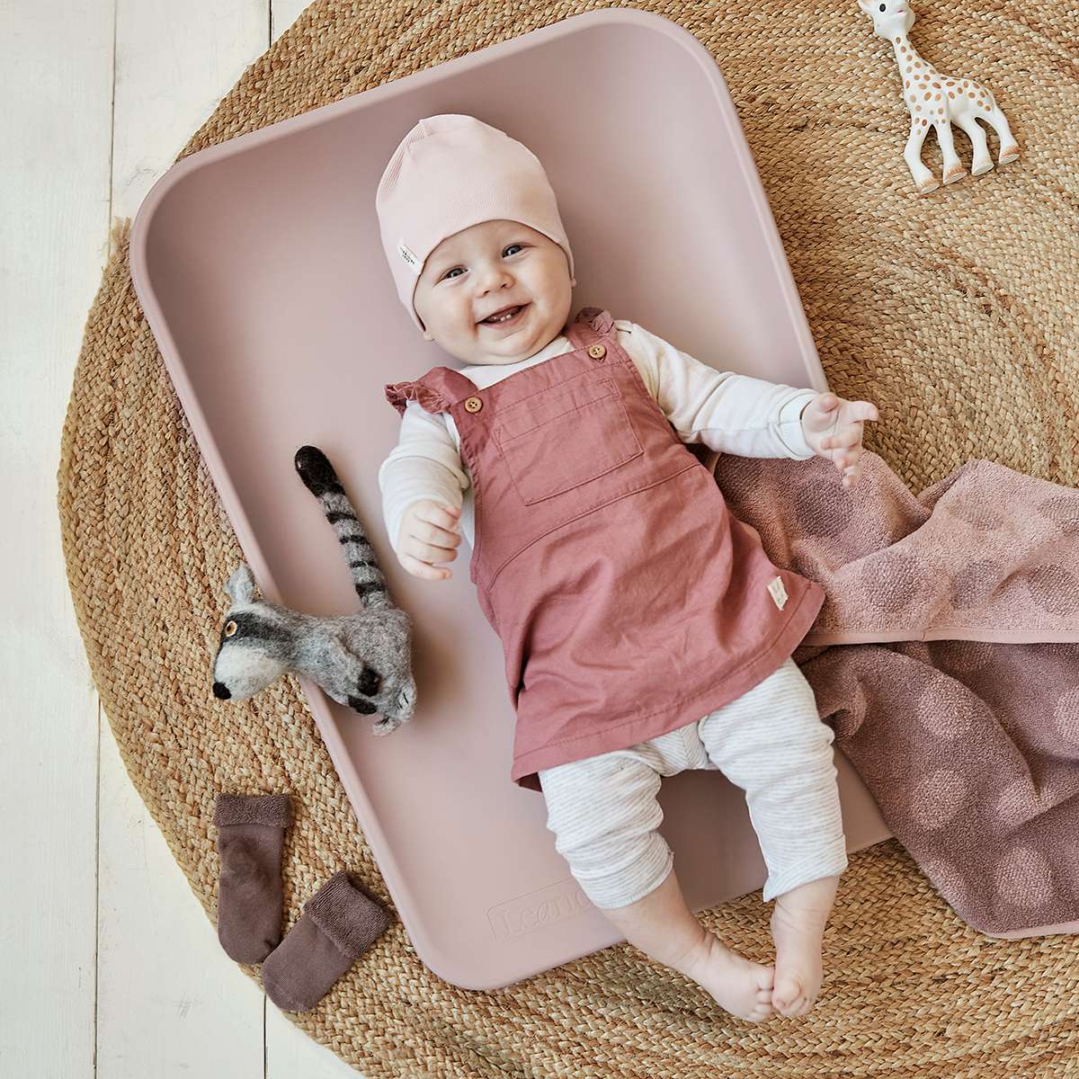 Leander Matty Changer Topper - Image 9