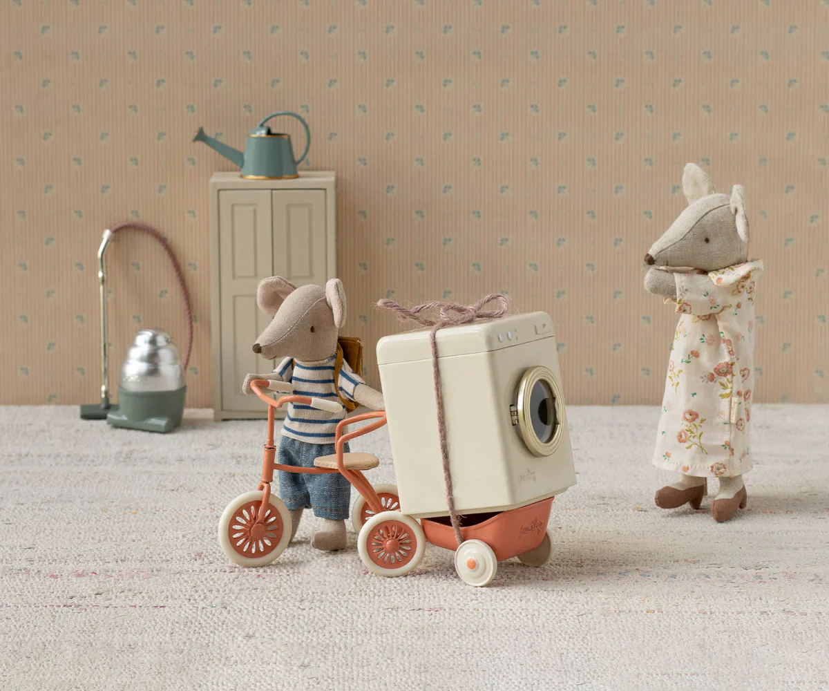 Maileg Big Brother Tricycle Mouse - Blue - Image 2