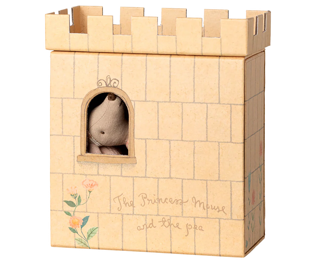 Maileg Big Sister Mouse - Princess and the Pea - Image 4