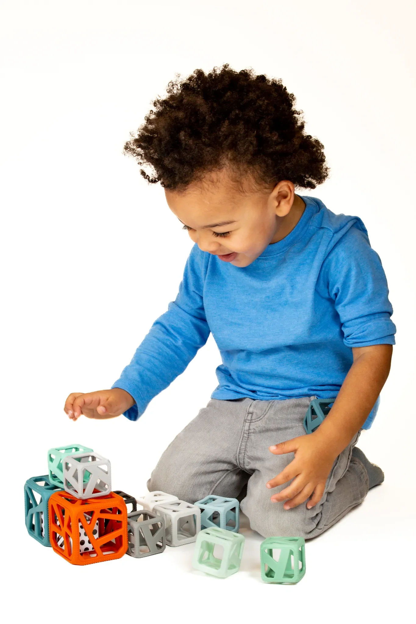 Malarkey Kids Stack N Chew Mini Cubes - Image 4