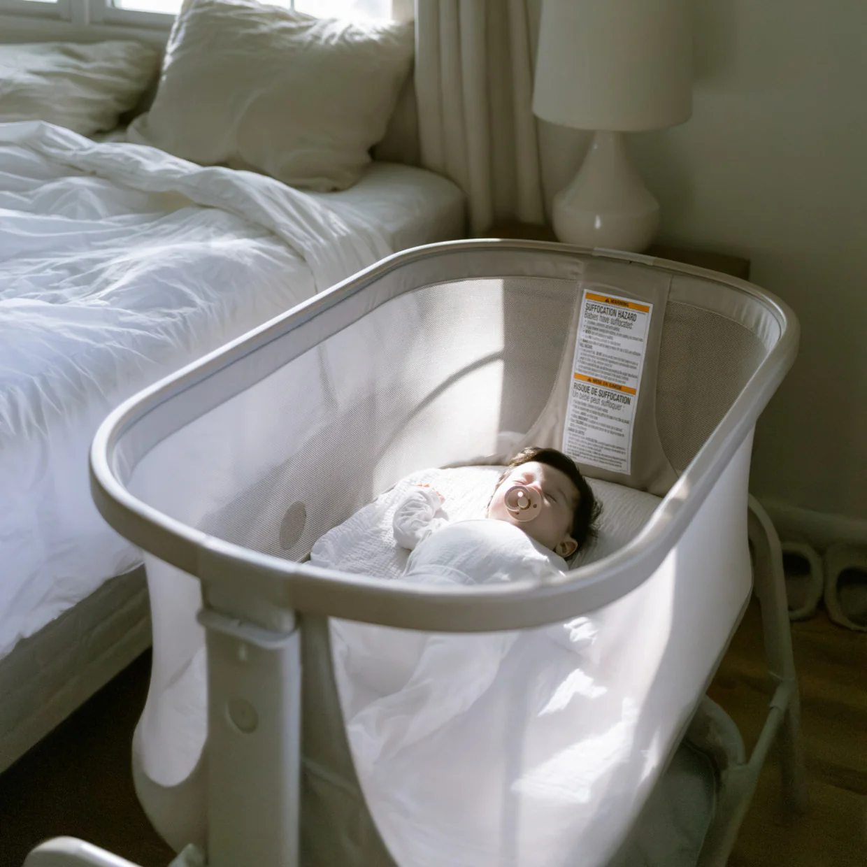 Maxi-Cosi Iora Bedside Bassinet - Image 11