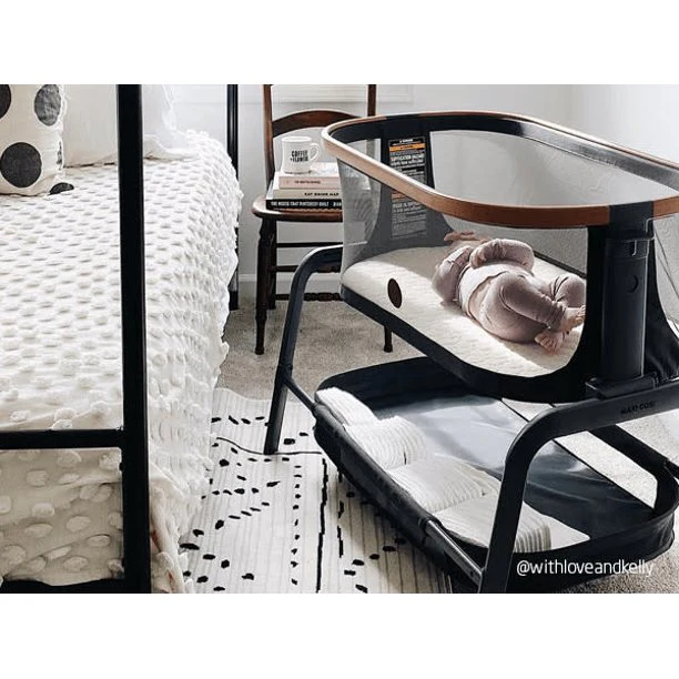 Maxi-Cosi Iora Bedside Bassinet - Image 6