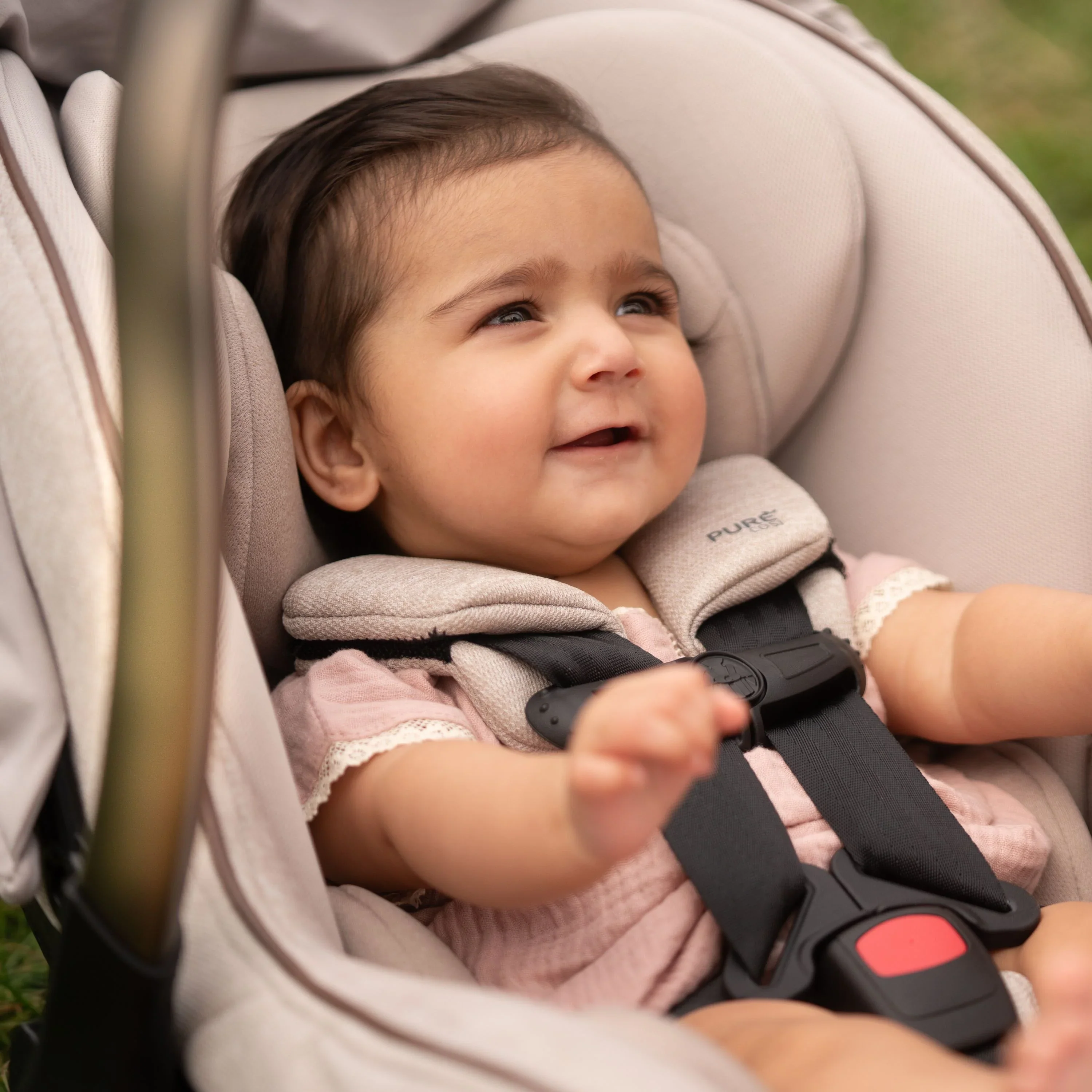 Maxi- Cosi Peri 180° Rotating Infant Car Seat - Desert Wonder | FLOOR MODEL - Image 4