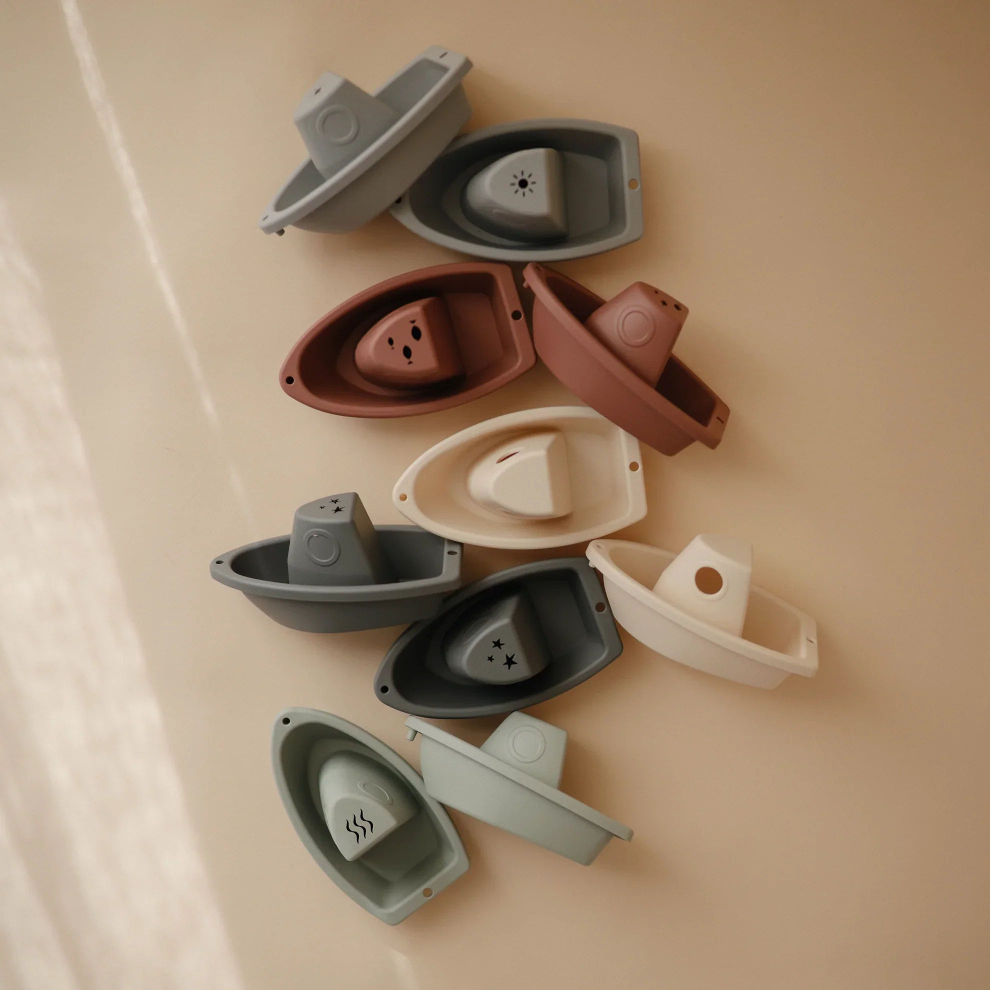 Mushie Bath Boats - Image 3