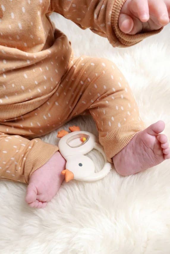 Itzy Ritzy Bitzy Shake™ - Silicone Teether with Rattle - Image 11