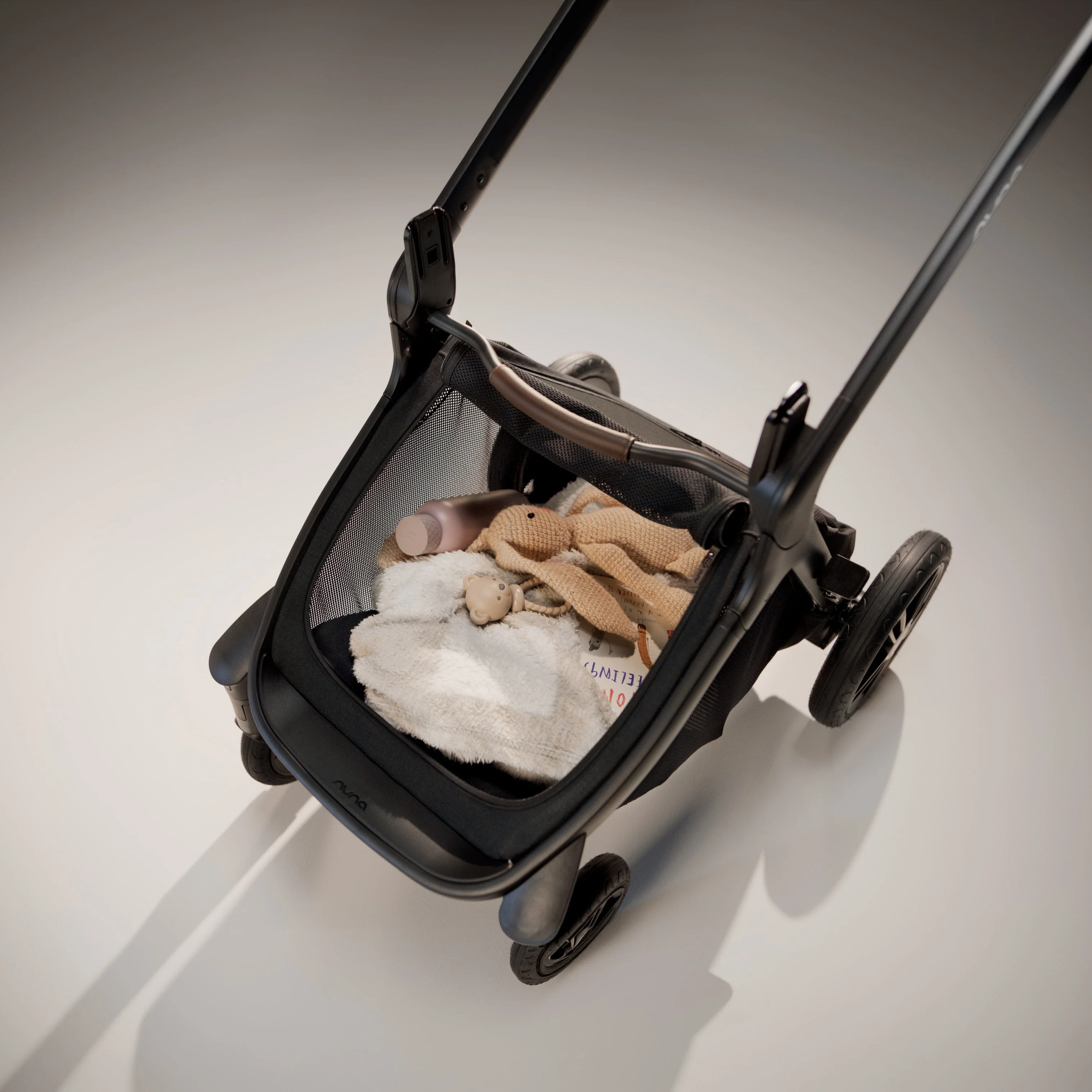 Nuna DEMI Icon Stroller - Image 23