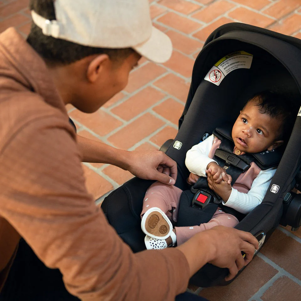 Nuna PIPA Aire Infant Car Seat + Pipa Series Base - Image 18