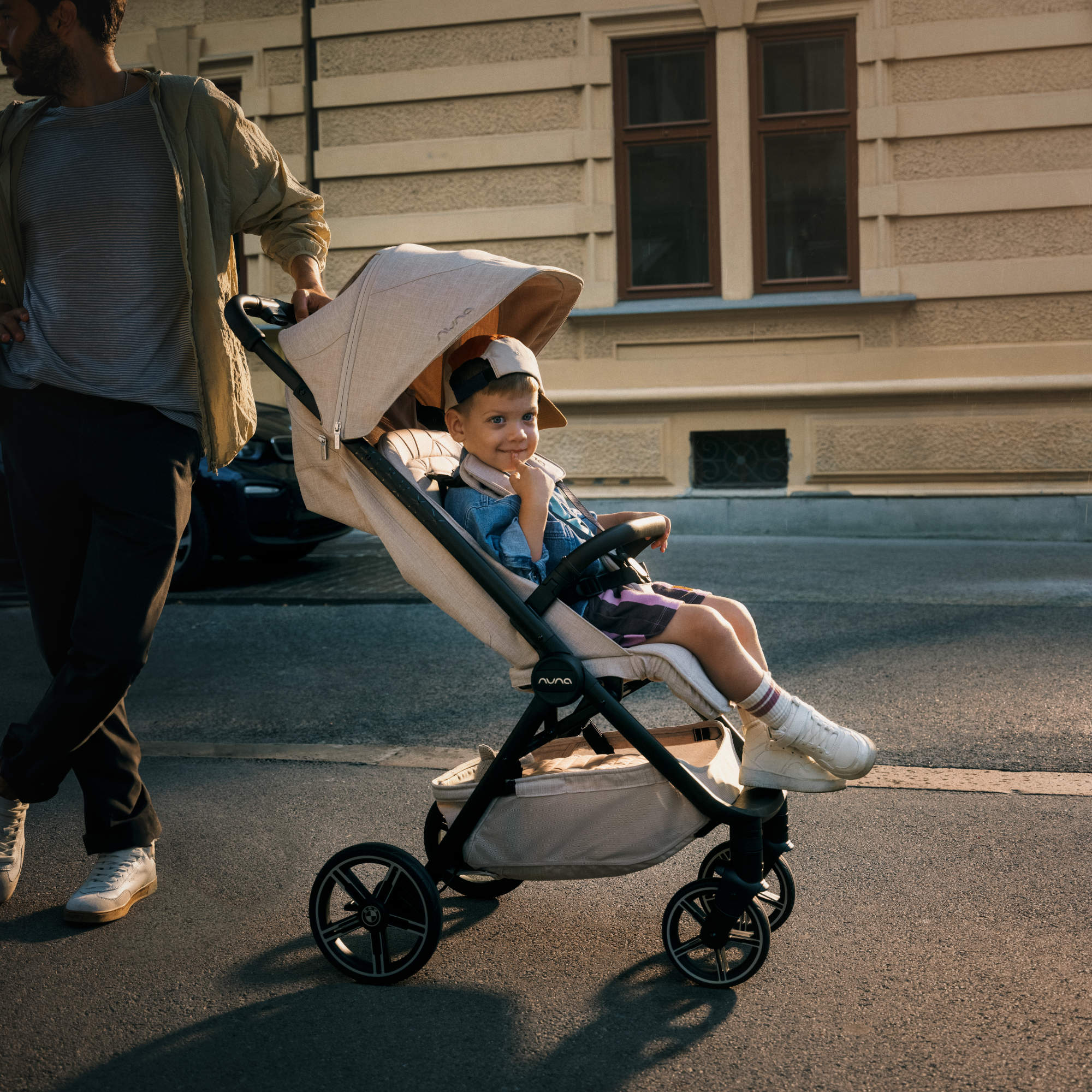 Nuna x BMW TRVL LX Stroller + Carry Bag - Image 18