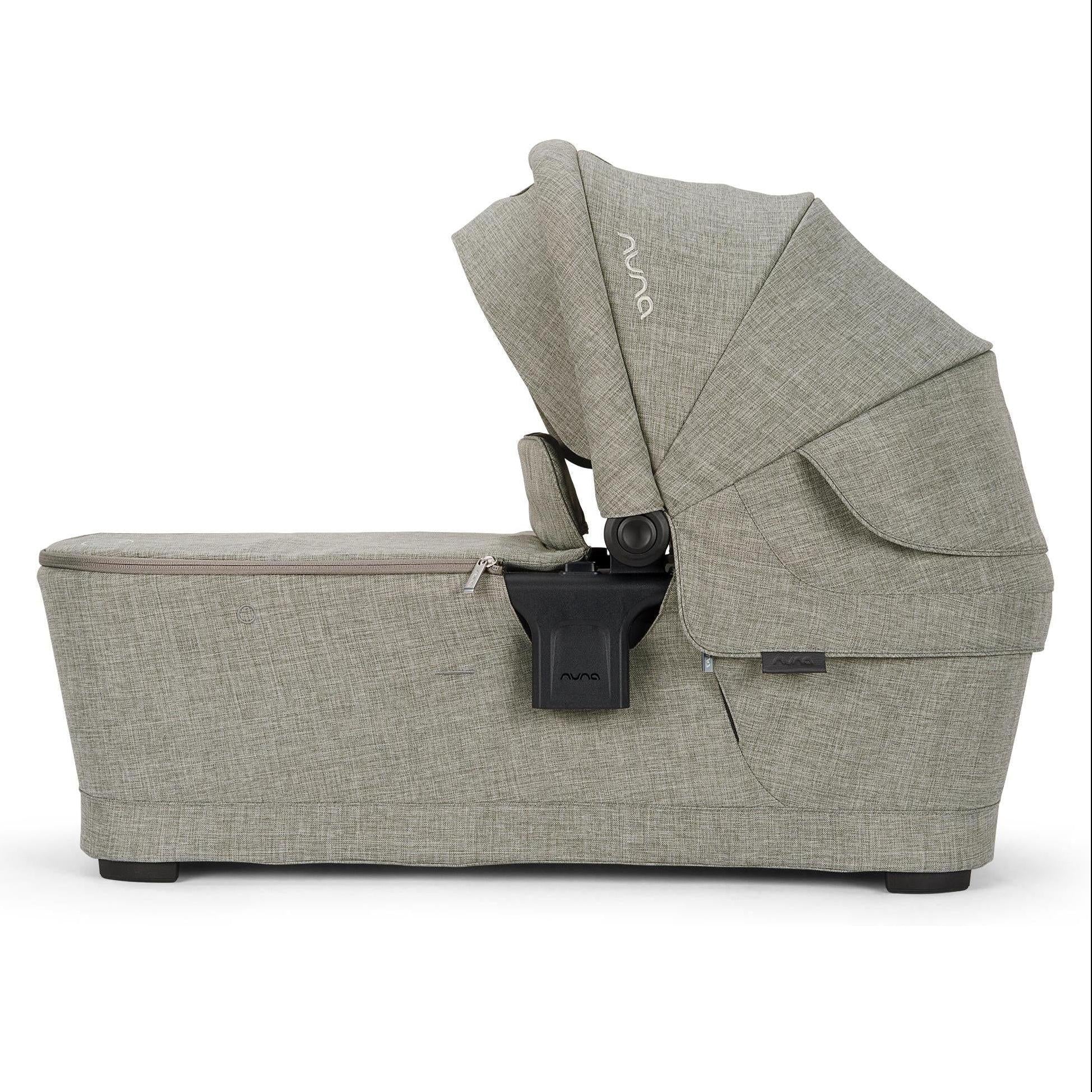Nuna x BMW SWIV & TRIV Series Bassinet + Stand - Image 7