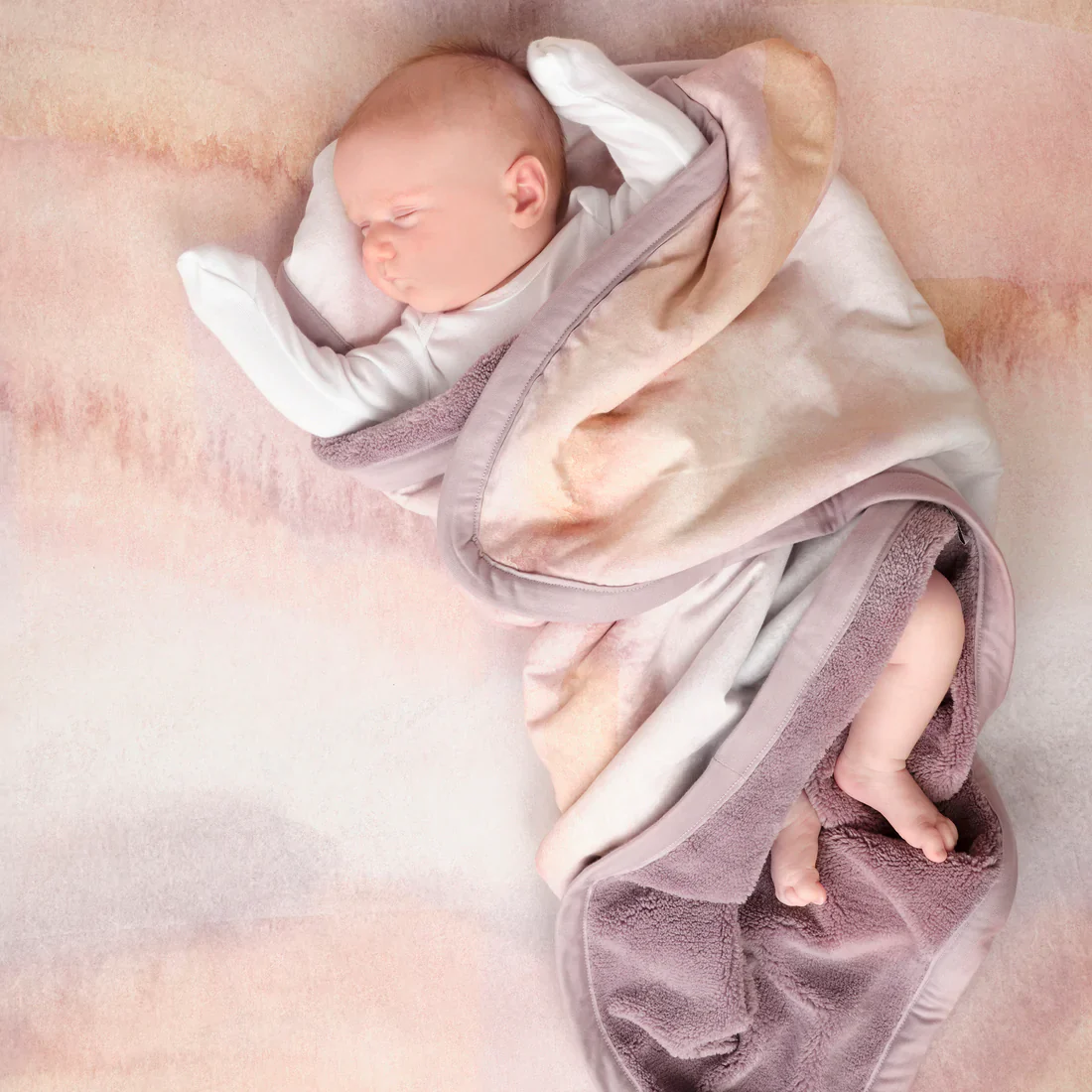 Oilo Sandstone Crib Sheet - Image 3