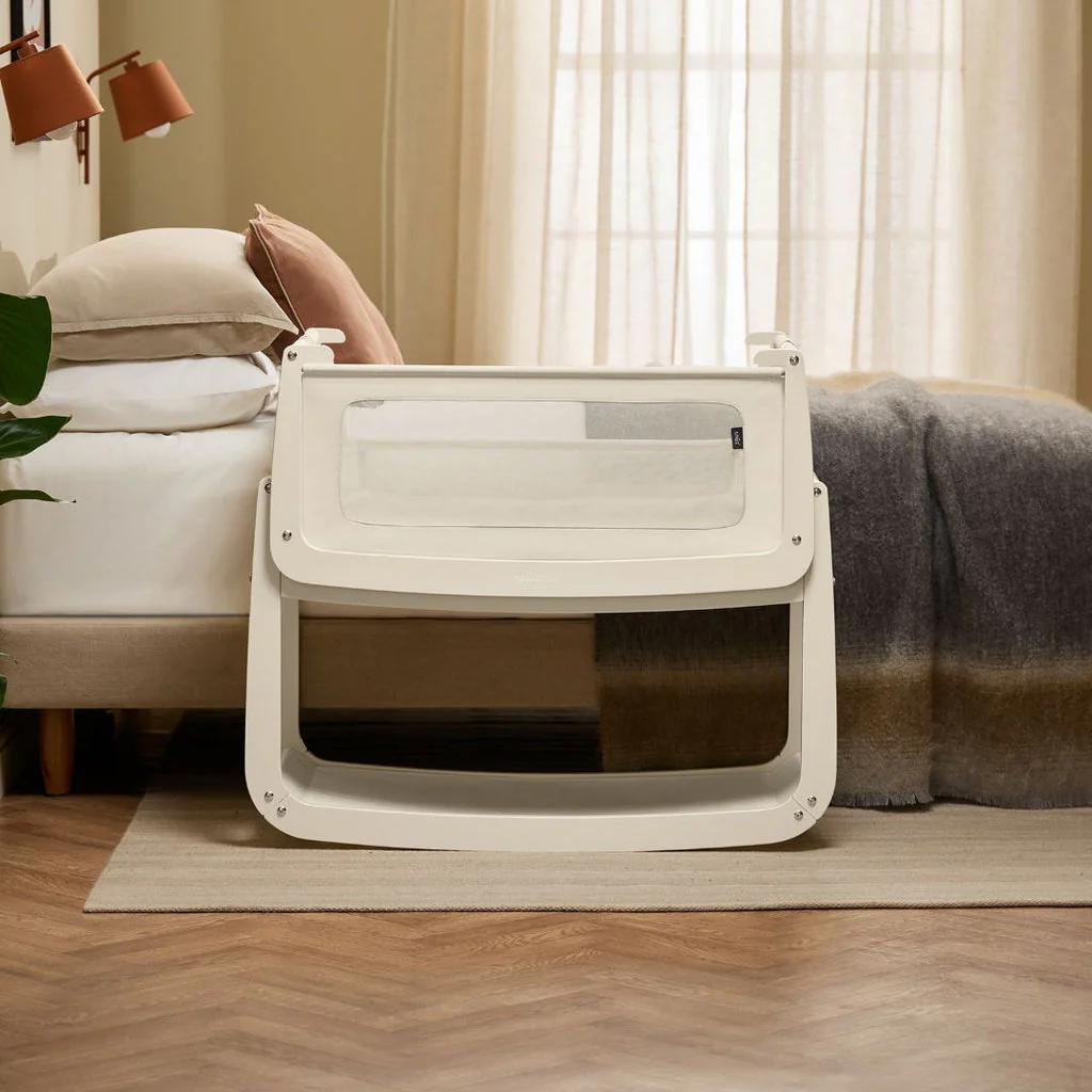 Snuz SnüzPod5 Bedside Crib w/ wheels - Image 11