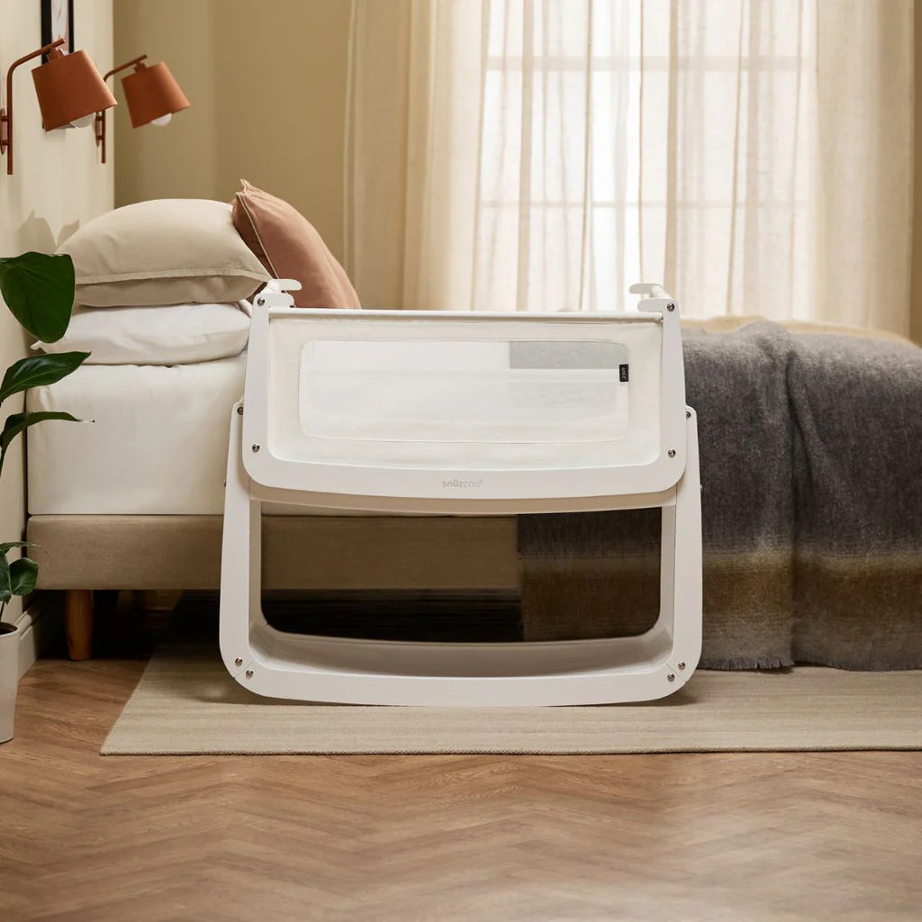 Snuz SnüzPod5 Bedside Crib w/ wheels - Image 14