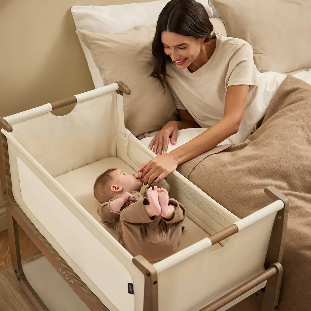 Snuz SnüzPod5 Bedside Crib w/ wheels - Image 18