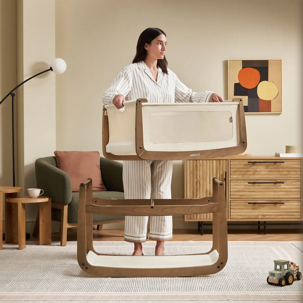 Snuz SnüzPod5 Bedside Crib w/ wheels - Image 20