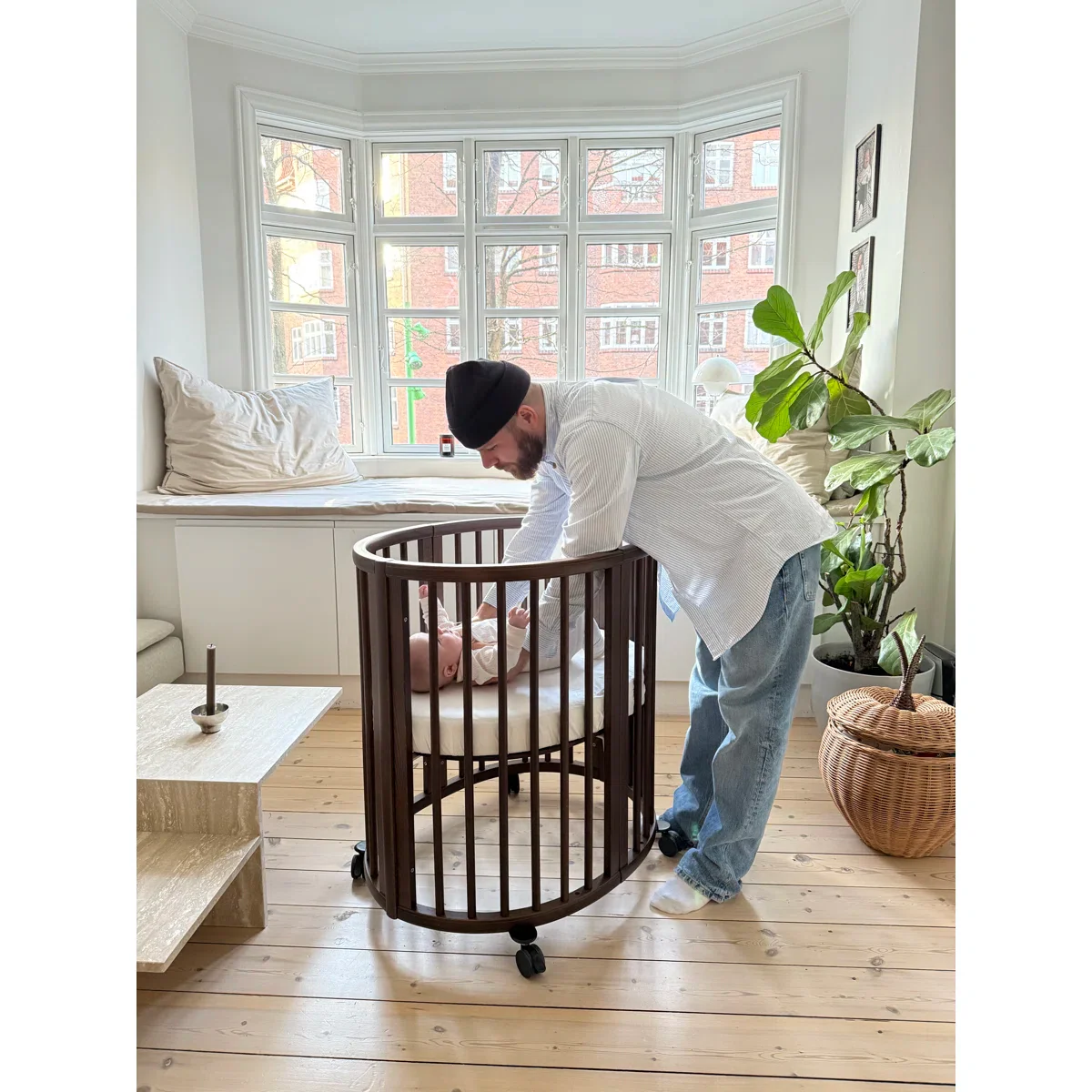 Stokke® Sleepi™ Mini Bundle Bassinet with Mattress V3 - Image 4