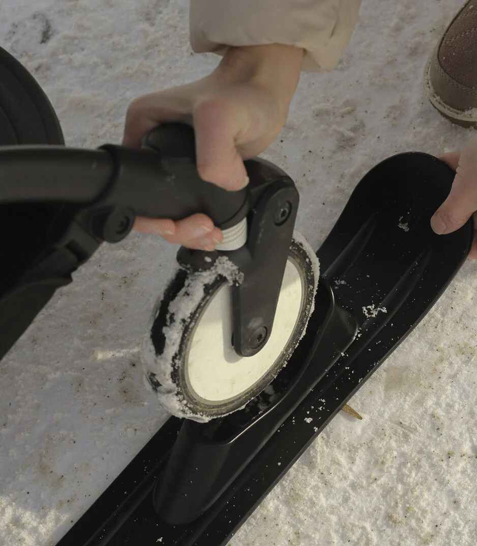 Stokke Yoyo Stroller Ski Attachment - Image 6