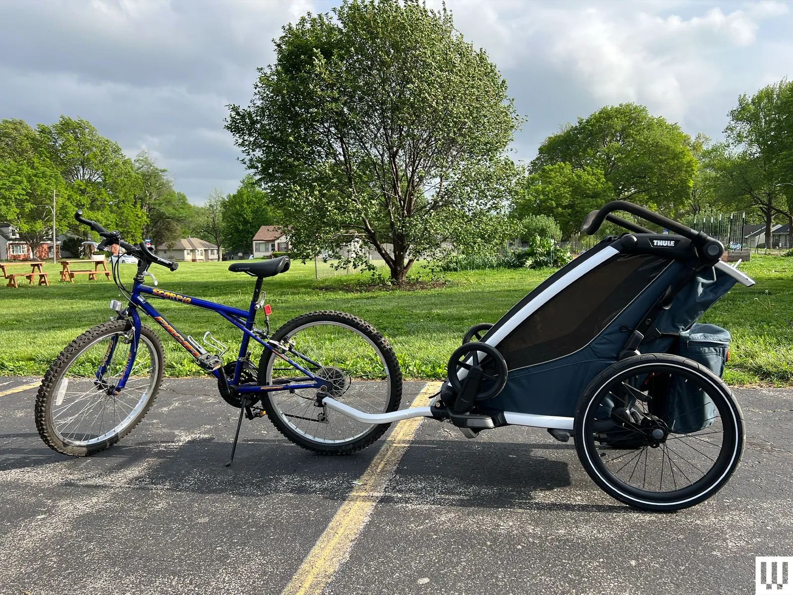 Thule Chariot Cross 2 Double  Bike Trailer  - In Stock - Image 16