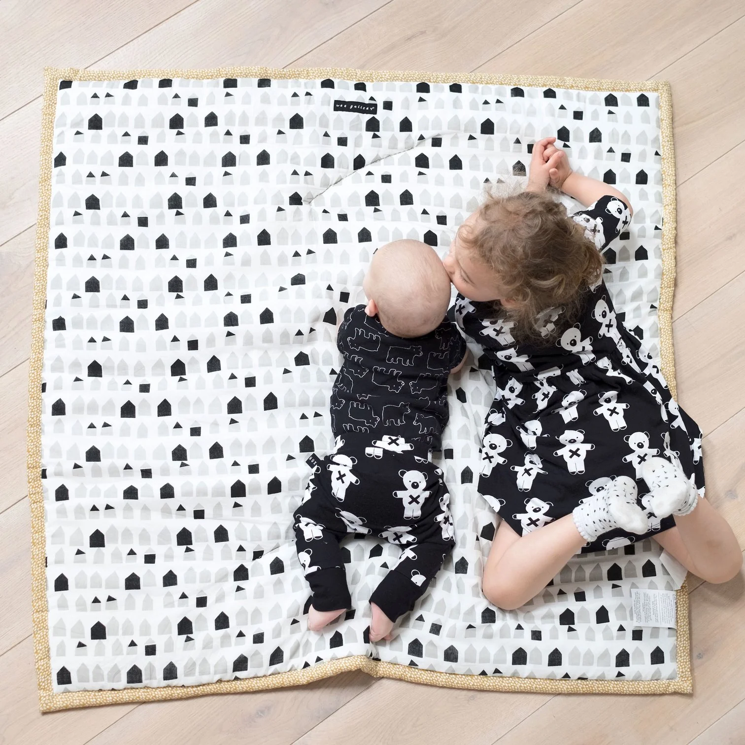 Wee Gallery Organic Explore Playmat - Image 4