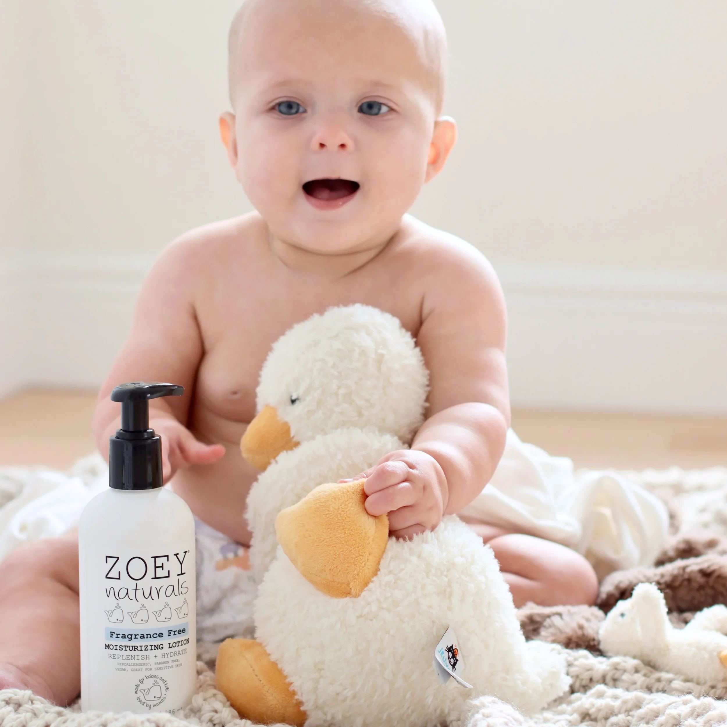 Zoey Naturals Fragrance Free Moisturizing Lotion - Image 2